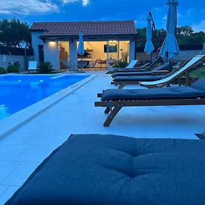  Apartament Angelo