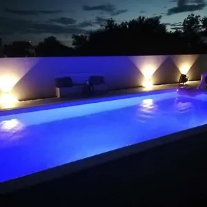 D&d Apartment